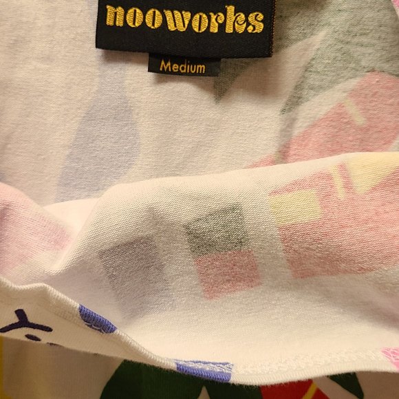 Nooworks Vacation Dress A-OK size Medium - Picture 3 of 3